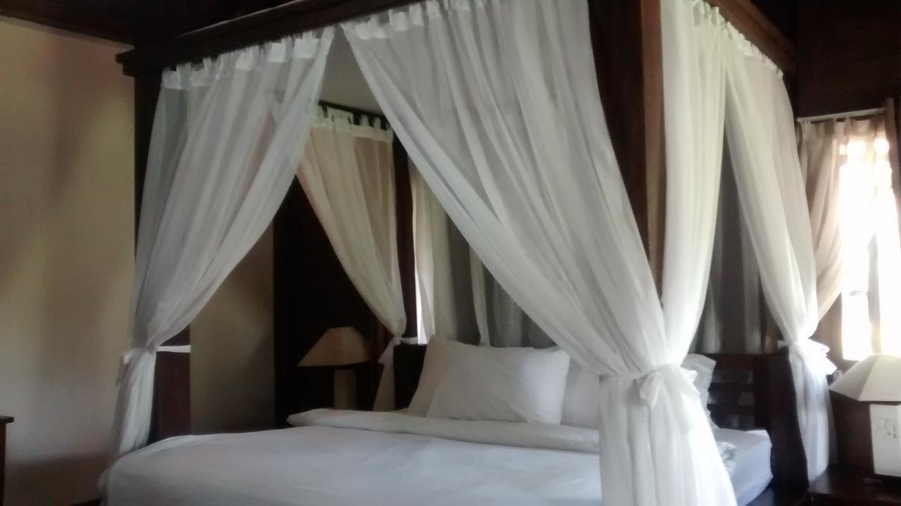 La Oma Hotel Lembang Exterior photo